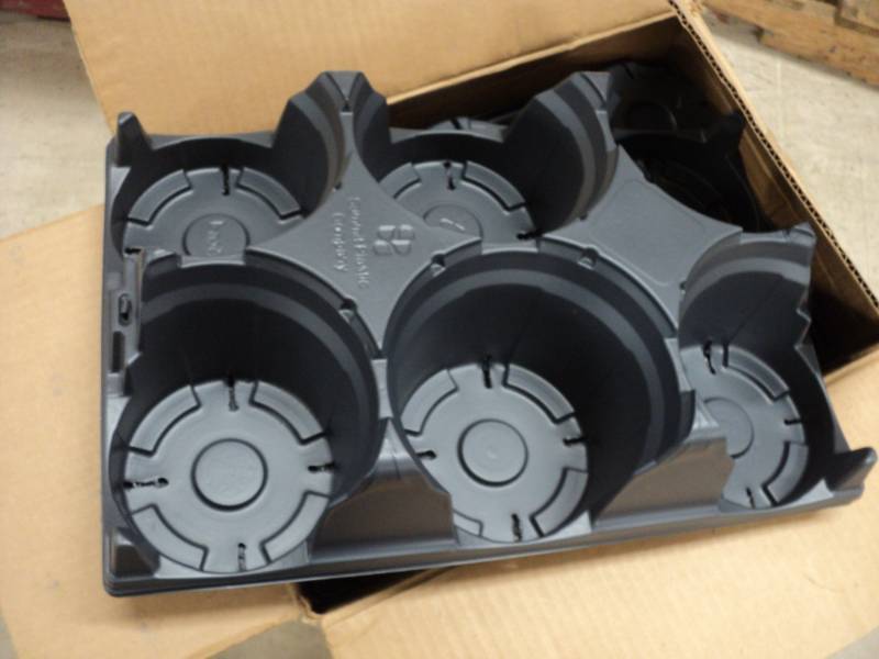 lot 153 image: Box of 50 Trays each holding 6 - 5...