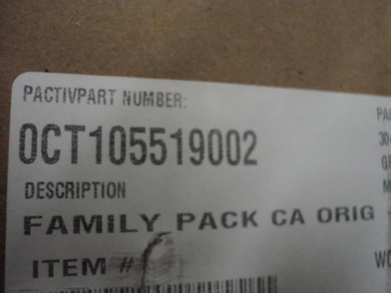 lot 186 image: Case of 492 Family Pack 12 Donut Pl...