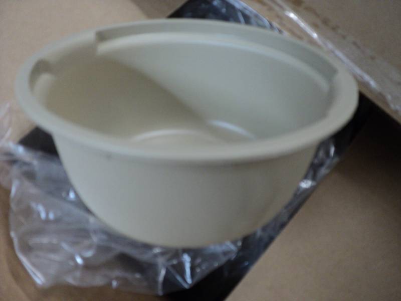 lot 224 image: Case of 354 Tubs...