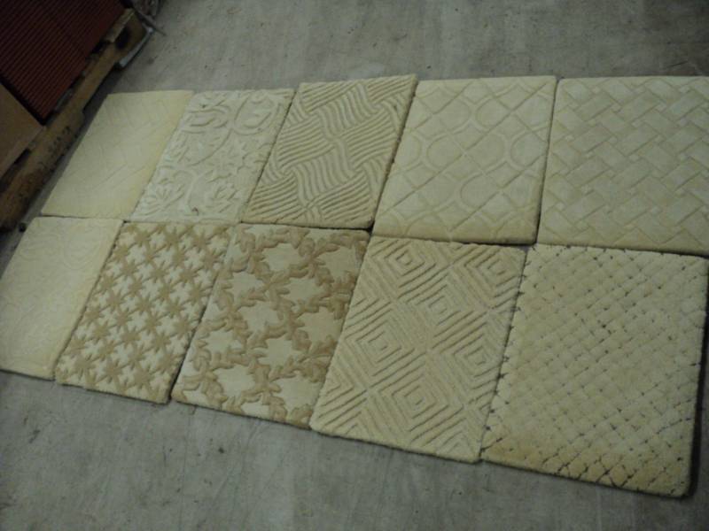 lot 241 image: Lot of 10 - 13 x 18 Carpet Samples ...