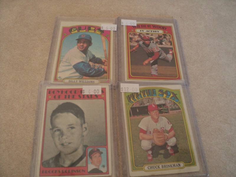 lot 35 image: 1972 Topps Baseball Cards...