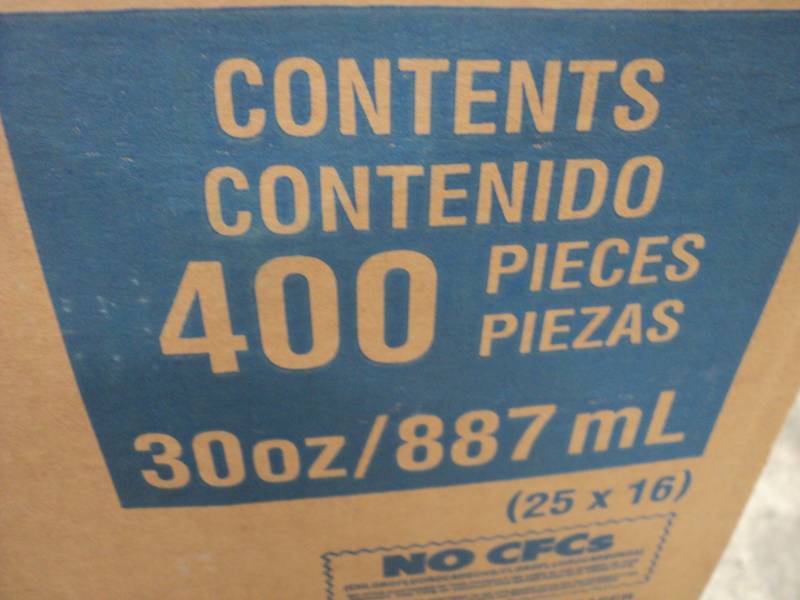 lot 278 image: Case of 400 - 30 oz Hot or Cold Ins...