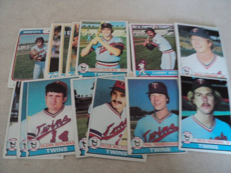 lot 78 image: 1970s Minnesota Twins Cards...