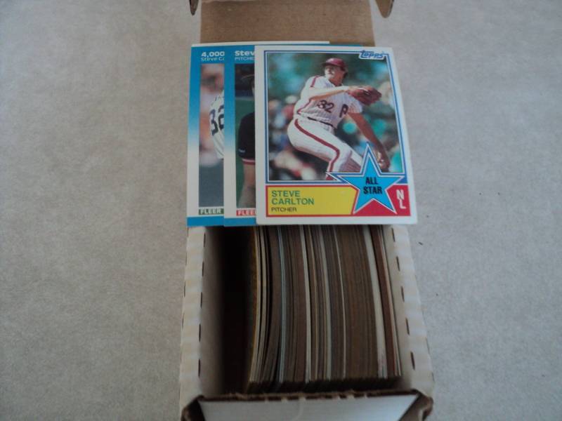 lot 91 image: 100 Steve Carlton Cards...