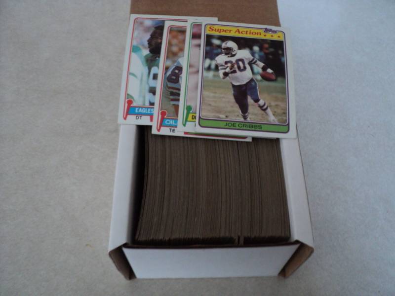 lot 96 image: Box of 1981 Topps Football Cards...