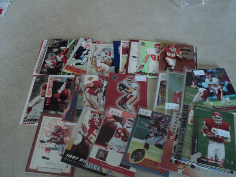 lot 115 image: 40 Tony Gonzalez Cards...