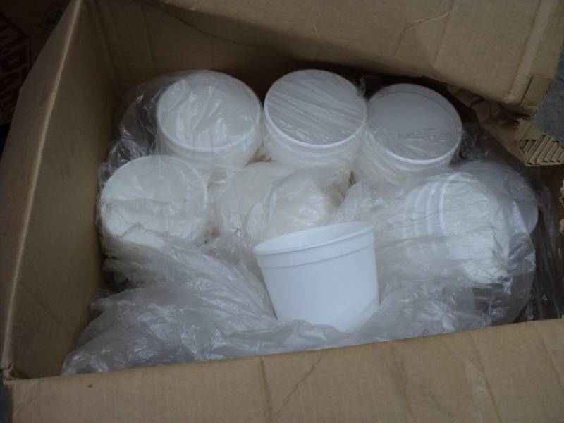 lot 304 image: Partial case of White Tubs...