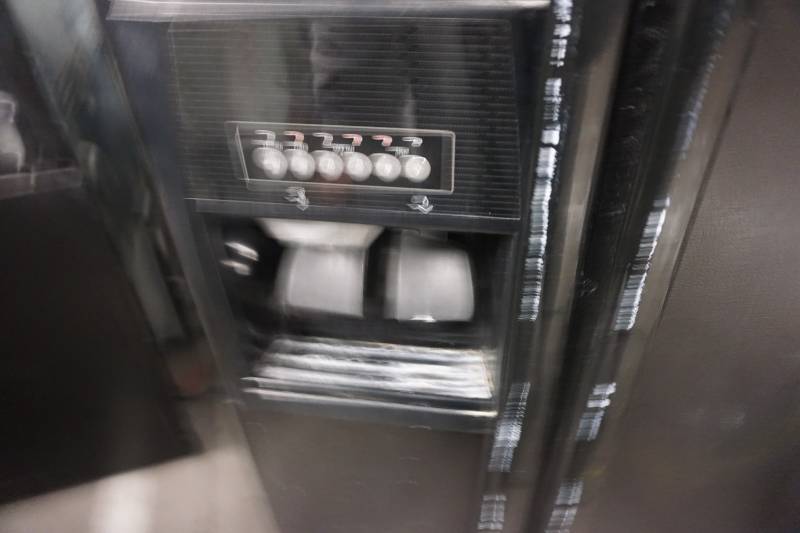 lot 3 image: Whirlpool Model ED2FHEXSB04 21.8 Cubic Foot Side By Side Refrigerator Freezer