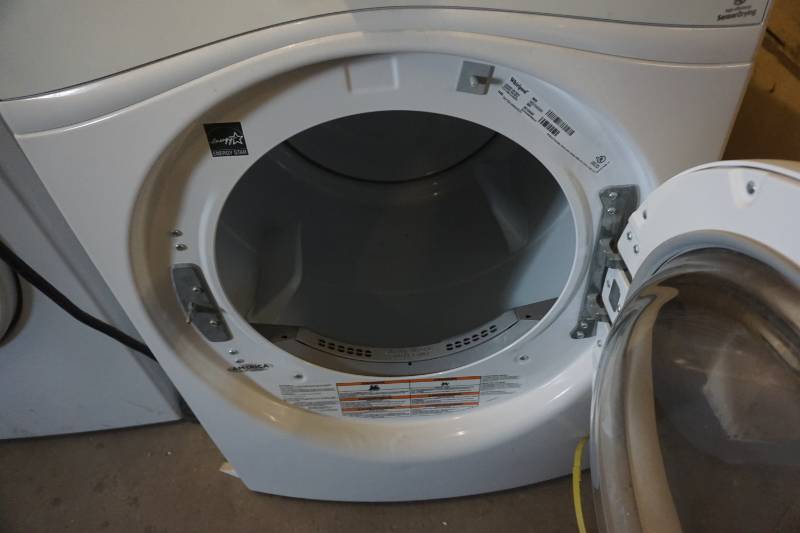 lot 56 image: Whirlpool Duet Model WED72HEDW Electric Cloths Dryer