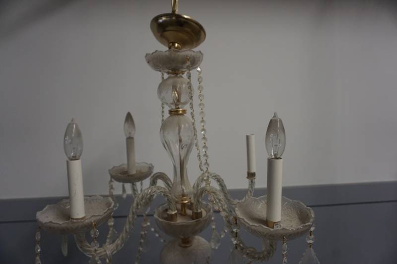 lot 67 image: Polished Brass Finish 4 Candle Light Glass Crystal Chandelier
