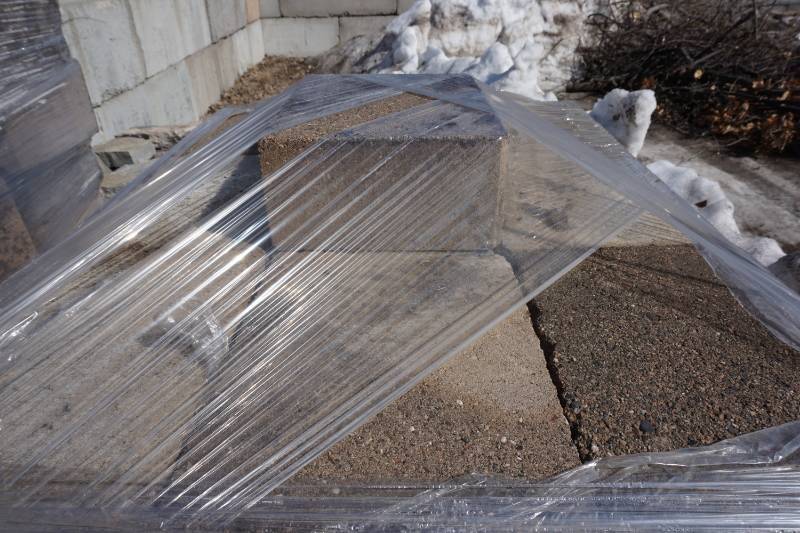 lot 36 image: 1 Full Pallet Anchor Diamond Brand Steps