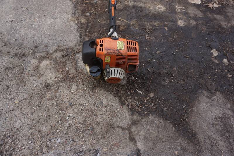 lot 26 image: Stihl Model FS90R Gas Powered Weed Trimmer