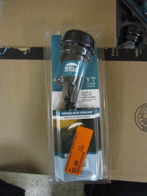PORTABLE METAL OUTDOOR SPIKELIGHTS