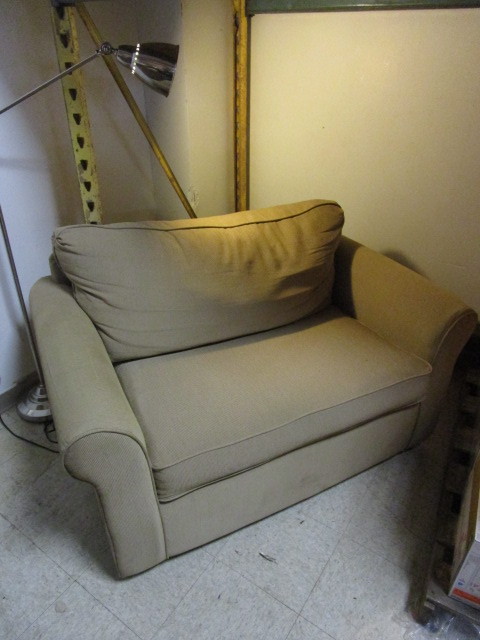 SLEEPER CHAIR