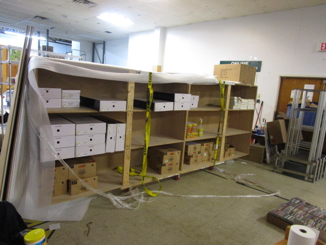 HEAVY DUTY MOBILE SHELVING