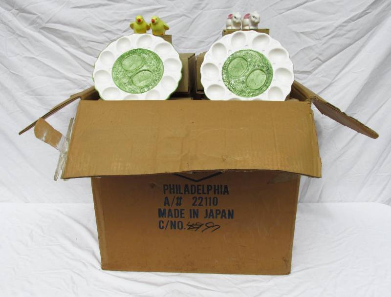 lot 20 image: Lot of New Vintage Ceramic Egg Plates With Bunny and Chicks Salt and Pepper Shaker Sets