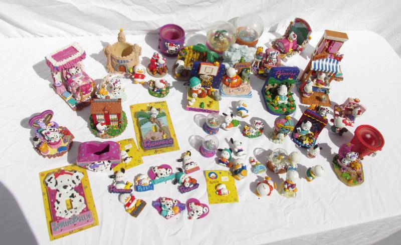 lot 26 image: Large Lot of Vintage 1990s Sanrio Hello Kitty, Spotty Dottie, Pochacco and Peckle Figures and Collectibles