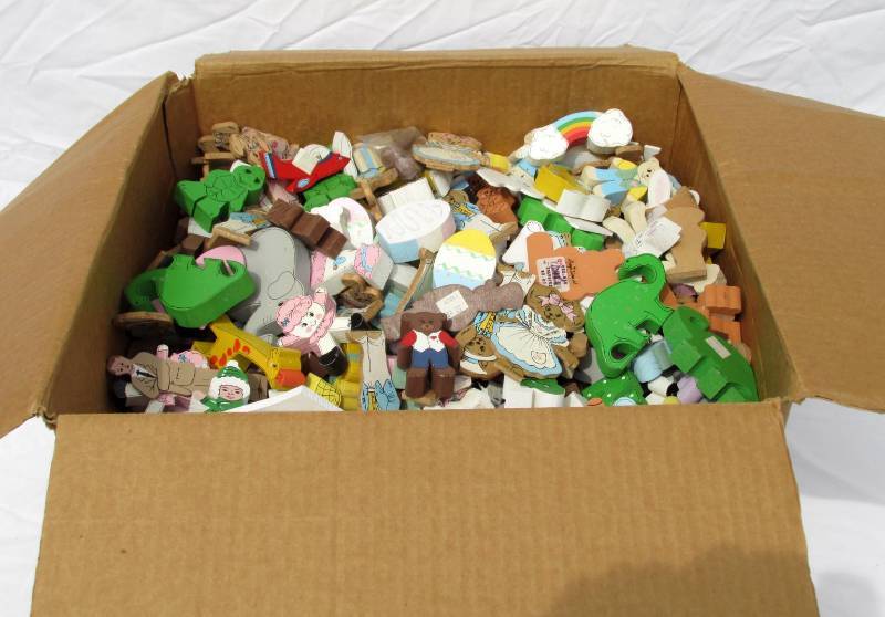 lot 42 image: Huge Lot of Vintage 1980s Angie Sinclair Wood Craft Figures