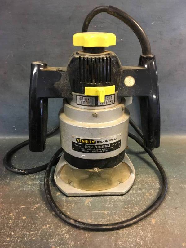 lot 41 image: Stanley Industrial Router