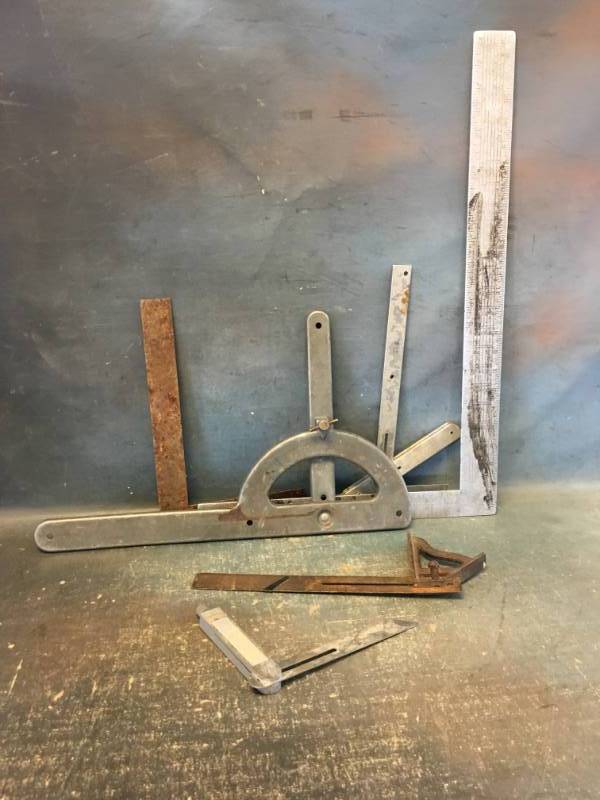 lot 76 image: Squares, Squangle and more