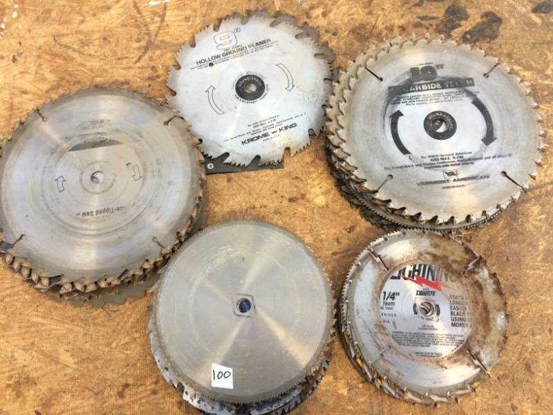 lot 100 image: Saw Blades