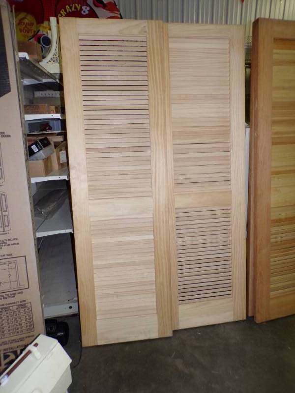 lot 47 image: Pair of Louvered Doors
