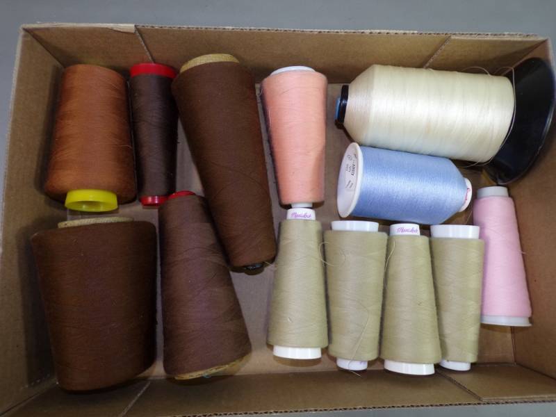 lot 63 image: Flat of Browns and Beige Threads A & E etc.