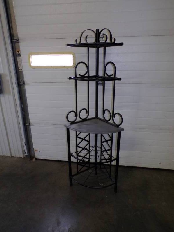 lot 150 image: Corner Shelf