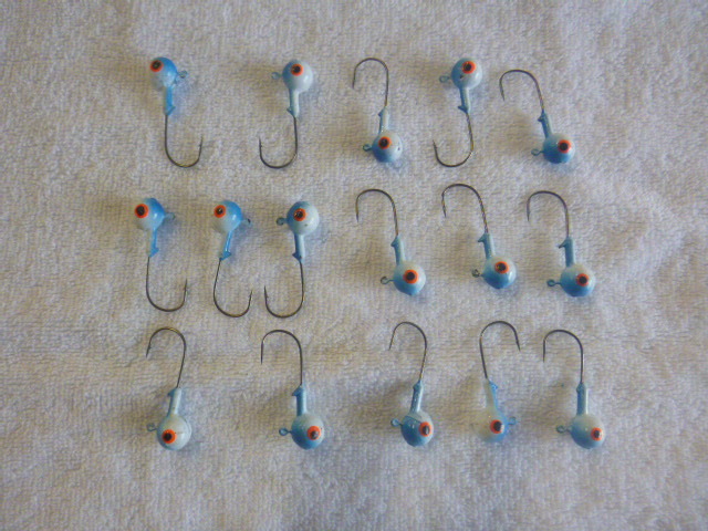 lot 76 image: Blue-White Jigs