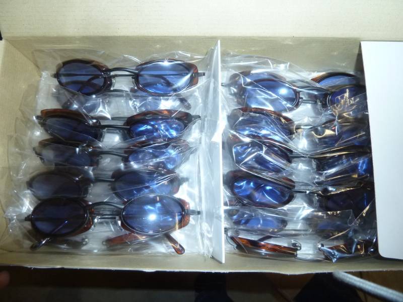 lot 31 image: 22 sunglasses...