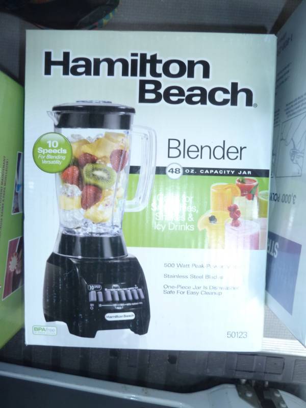 lot 57 image: Hamilton Beach 48 oz blender New...