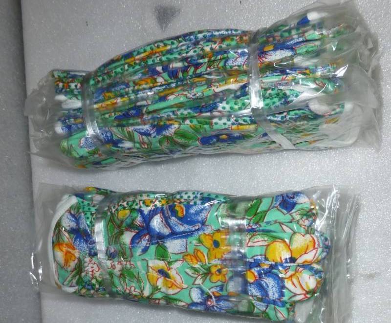 lot 86 image: 20 garden gloves...
