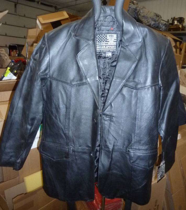 lot 130 image: New Mens Large leather blazerjacke...