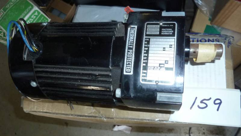 lot 159 image: Bodine electric motor 16 hp untest...