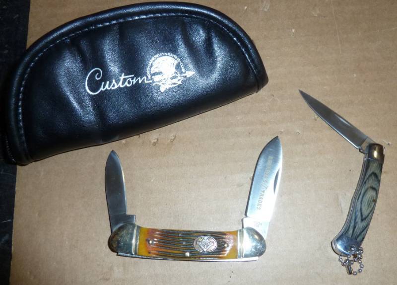 lot 168 image: 1 new bone handle double blade pock...