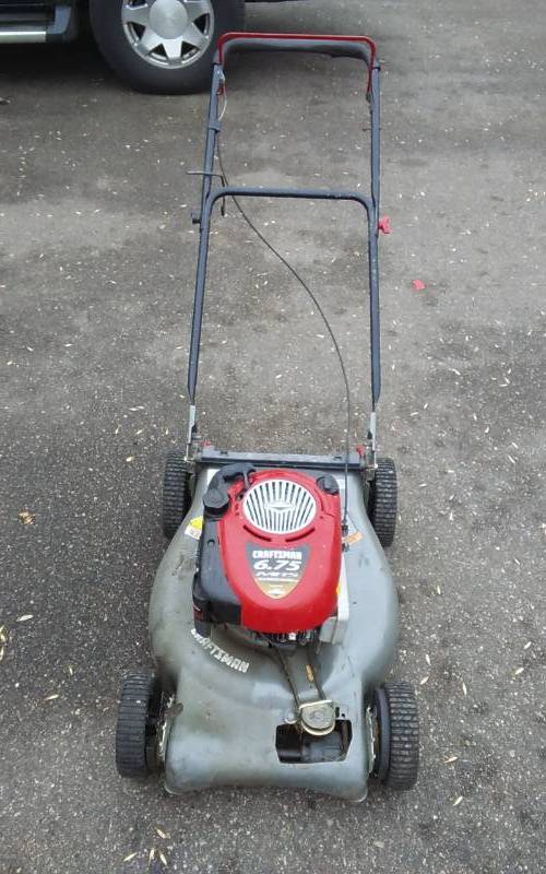 lot 2 image: Craftsman 6.75 HP 21 Inch Runs (Missing Cable For Self-Propel)