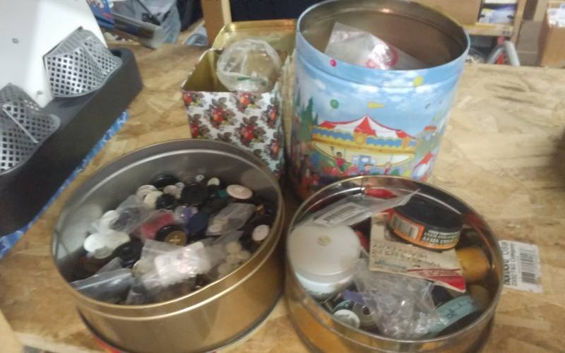 lot 36 image: Lot Of Sewing Notions & Buttons