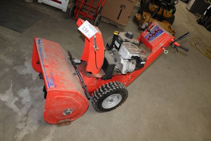 lot 159 image: Simplicity Signature Pro P1728E Professional Duty 28-inch Snowblower