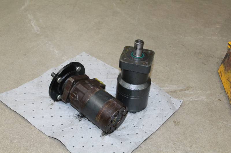 lot 181 image: Parker 2-Way 1-Pilot Hydraulic Wheel Motor