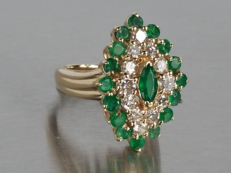 lot 5 image: Exceptional 1.25 TCW Natural Emerald and 1.45 TCW Diamond Estate Ring in 14k