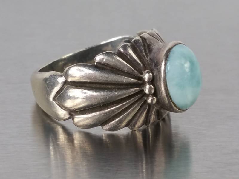 lot 55 image: Rare Blue Larimar Southwest Estate Ring set in Sterling Silver