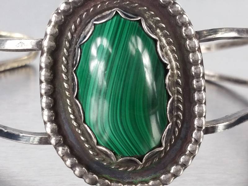lot 59 image: Large Malachite Southwest Sterling Silver Bracelet