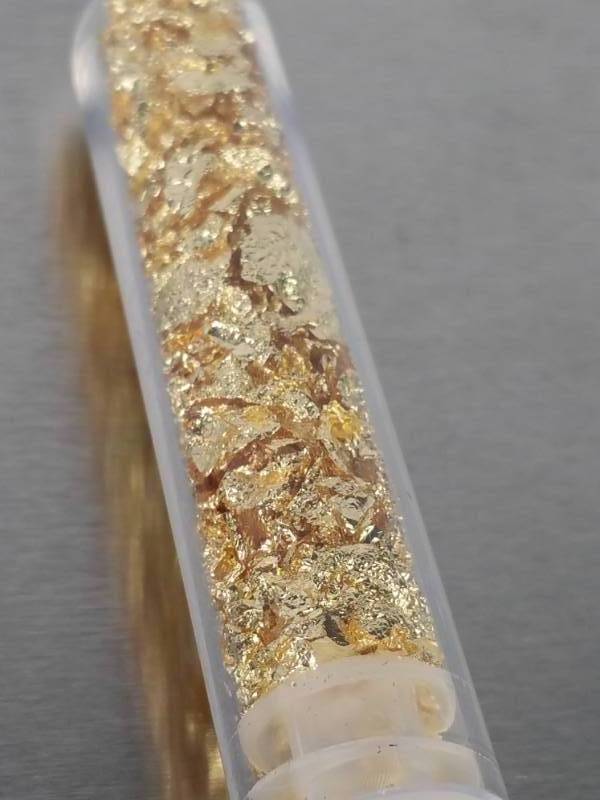 lot 75 image: 3ml Vial Filled with Pure Gold Bullion Flakes