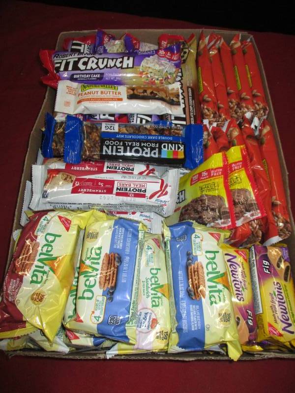 35 Various Breakfast and protein bars