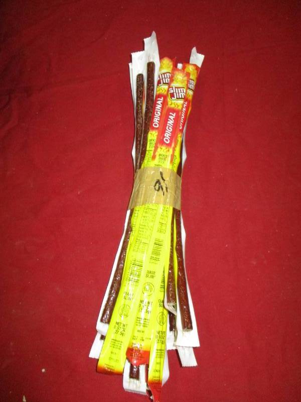 16 Beef Jerky Stix