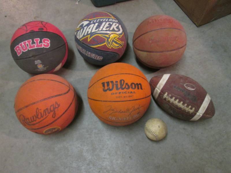 lot 27 image: Lot of Sports Balls  RMC...