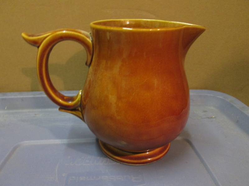 lot 30 image: McCoy Pitcher  C-3...