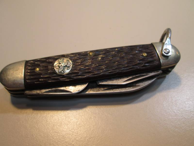 lot 70 image: Vintage Ulster USA 4-Blade Pocket K...