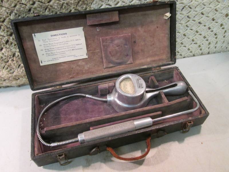 lot 94 image: Vintage Elematic Equipment Corp Pyr...