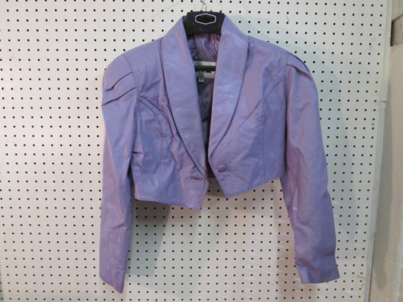 lot 118 image: Purple Chia Leather Jacket Sz S, To...